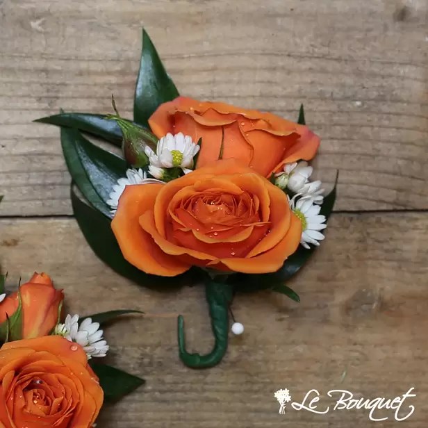 Spray Rose Boutonniere (Deluxe, Orange, Asters)