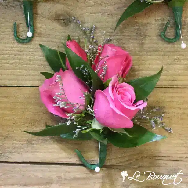 Spray Rose Boutonniere (Premium, Fuchsia, Caspia)