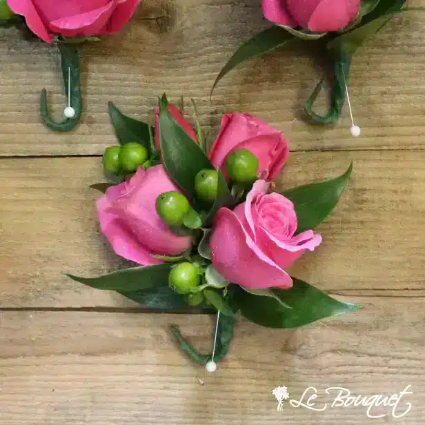 Spray Rose Boutonniere (Premium, Fuchsia, Hypericum)