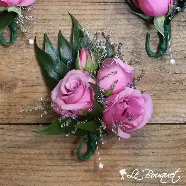 Spray Rose Boutonniere (Premium, Lavender, Caspia)