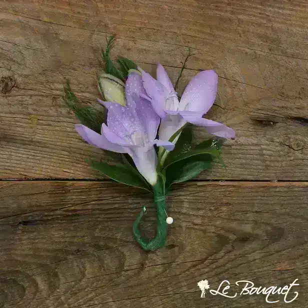 Freesia Boutonniere (Deluxe, Lavender, Greens Only)