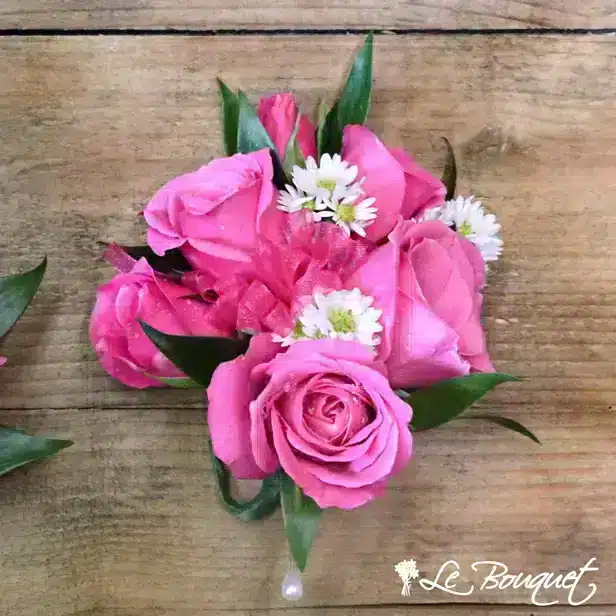 Spray Rose Corsage Collection (Deluxe, Fuchsia, Asters)