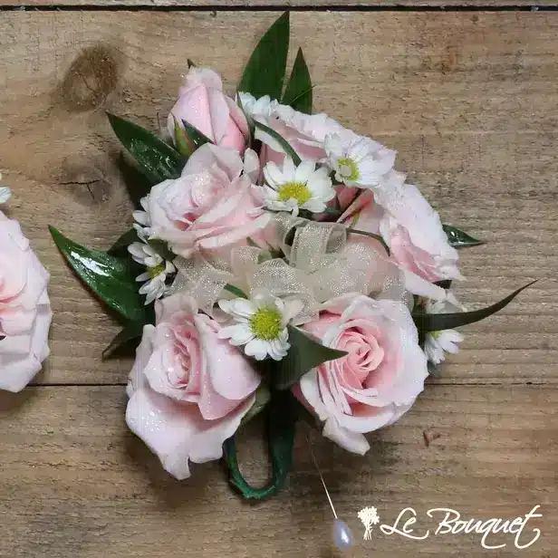 Spray Rose Corsage Collection (Deluxe, Pink, Asters)