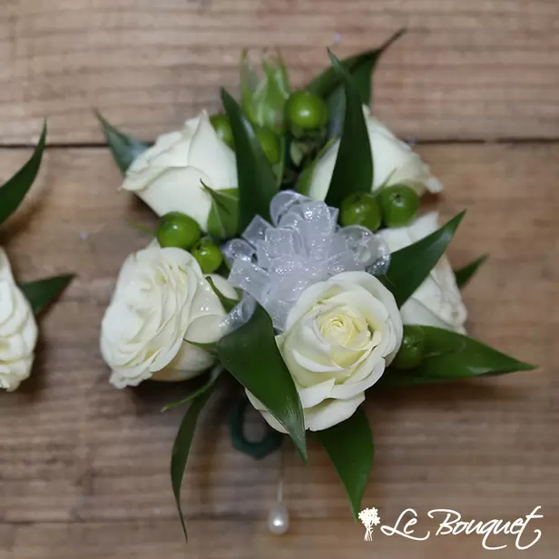 Spray Rose Corsage Collection (Deluxe, White, Hypericum)
