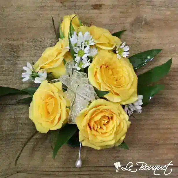 Spray Rose Corsage Collection (Deluxe, Yellow, Asters)