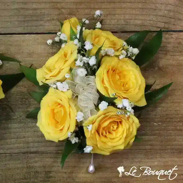 Spray Rose Corsage Collection (Deluxe, Yellow, Gypsophila)
