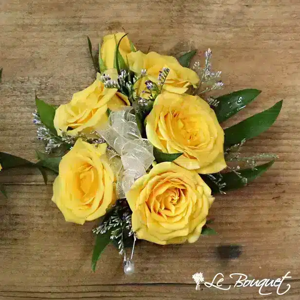Spray Rose Corsage Collection (Deluxe, Yellow, Caspia)