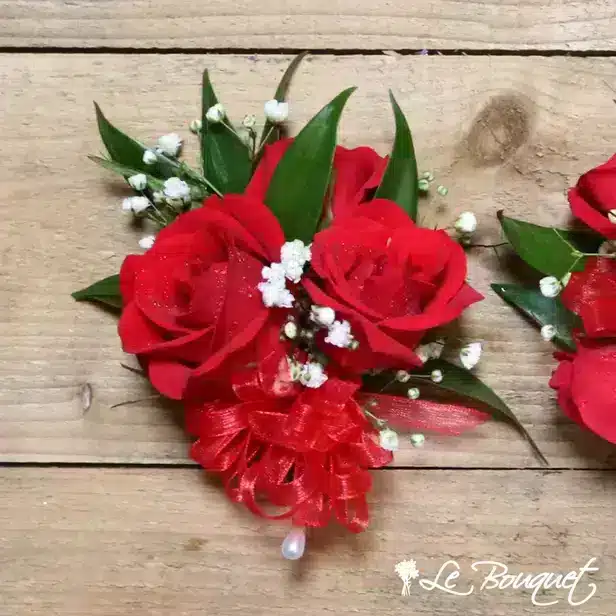 Spray Rose Corsage Collection (Standard, Red, Gypsophila)