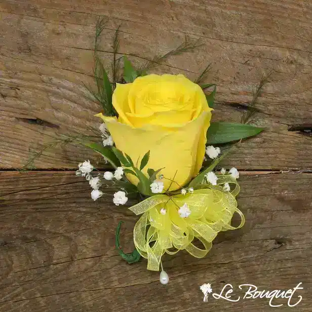 Rose Corsage (Deluxe, Yellow, Gypsophila)