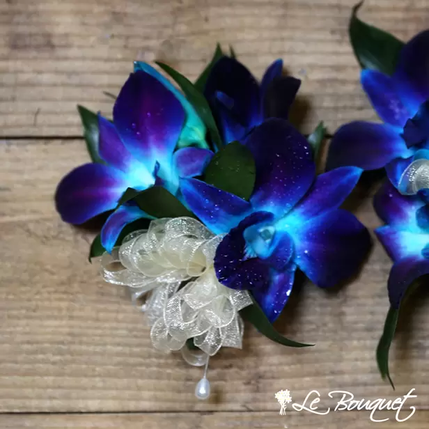 Dendrobium Orchid Corsage (Standard, Blue, Greens Only)