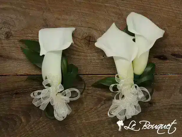 Calla Lily Corsage (White, Standard, Greens Only)