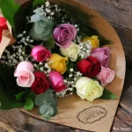 Medium Stem Assorted Colour Roses