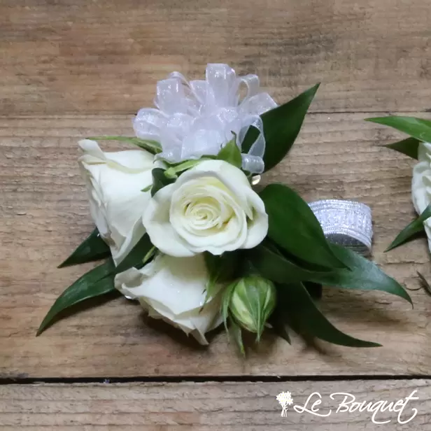 Spray Rose Wristlet (Standard, White, Greens Only)