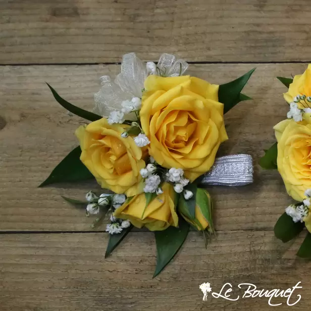 Spray Rose Wristlet (Standard, Yellow, Gypsophila)