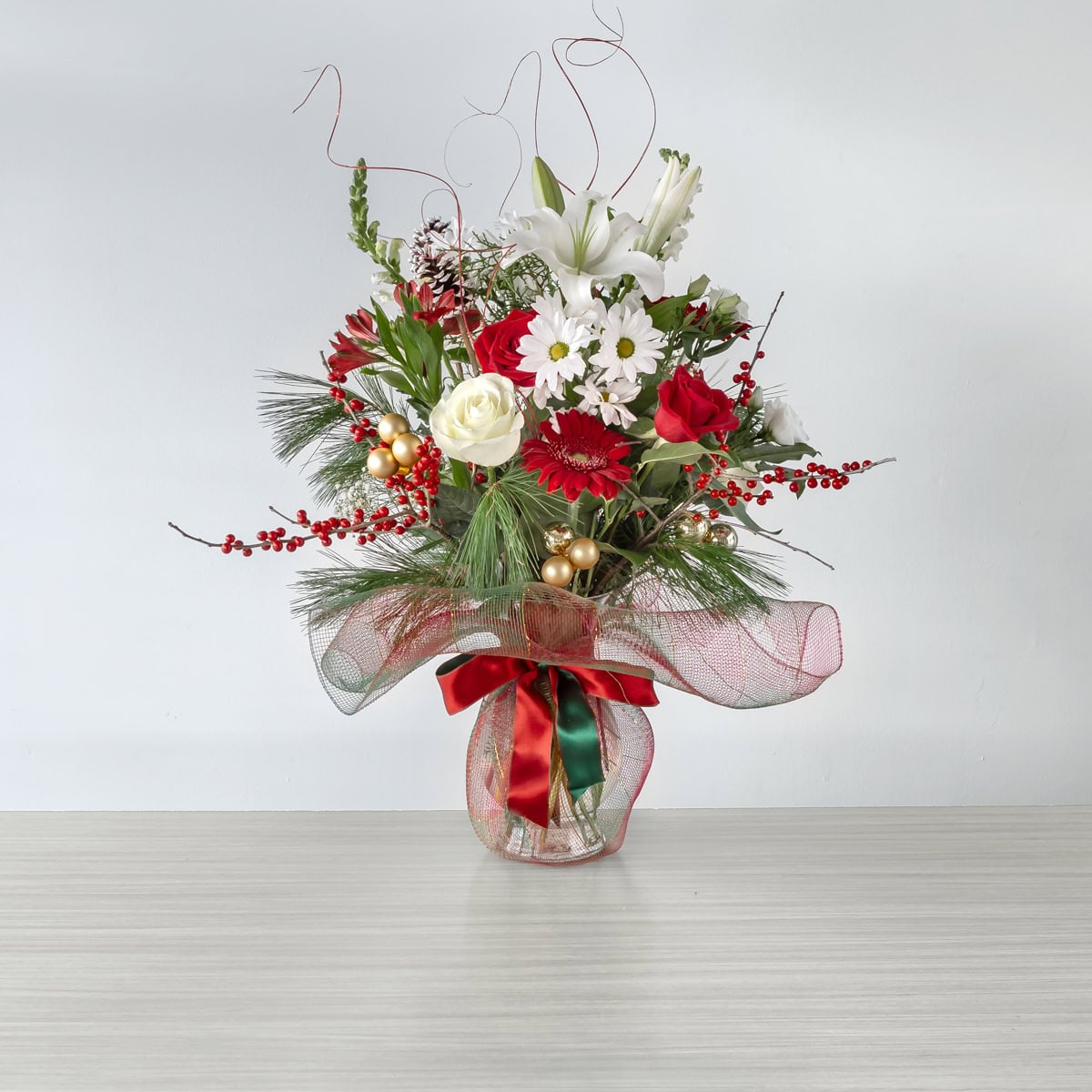 Holiday Mixed Bouquet