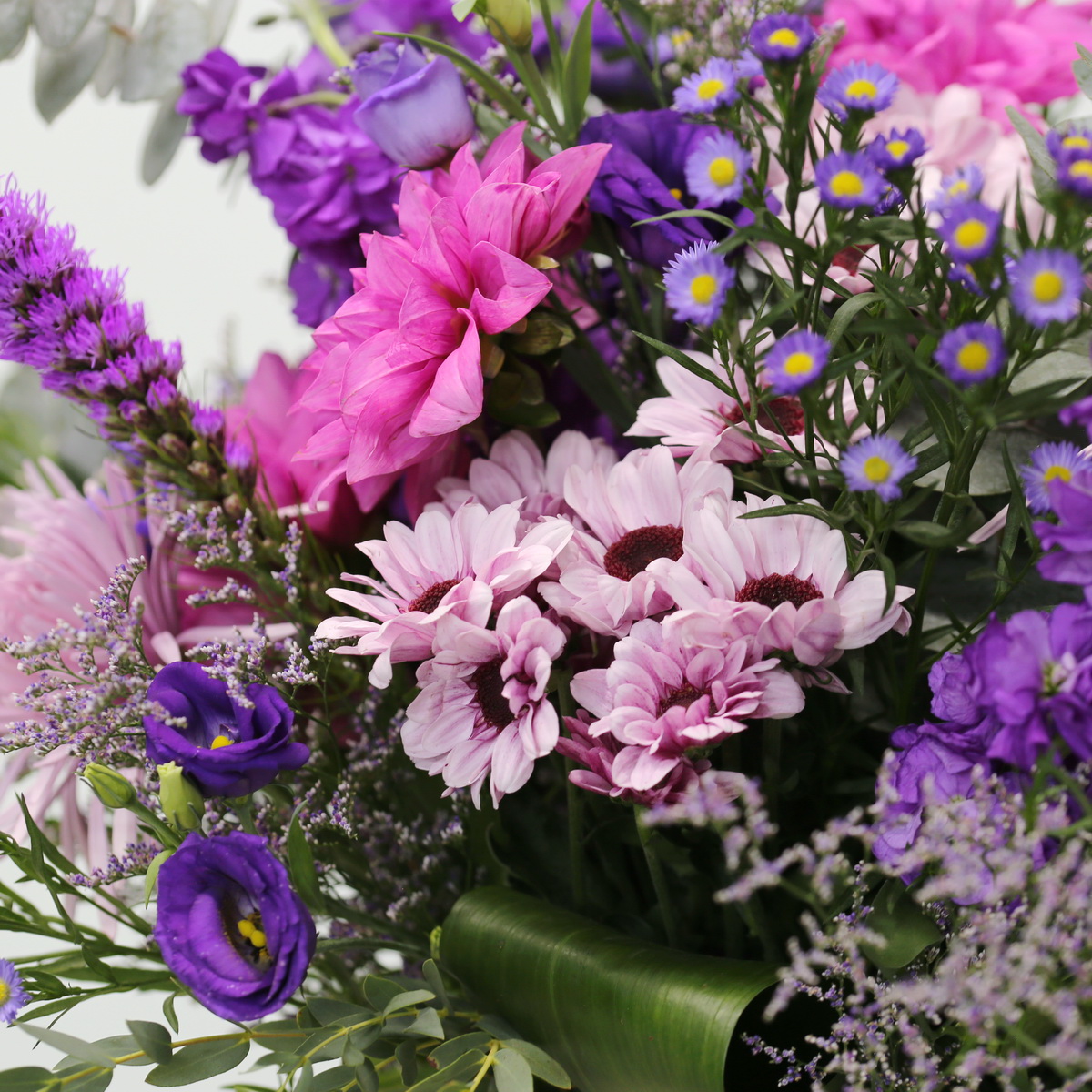 Purple Sauvage Arrangement | Elegant Purple Flowers Montreal