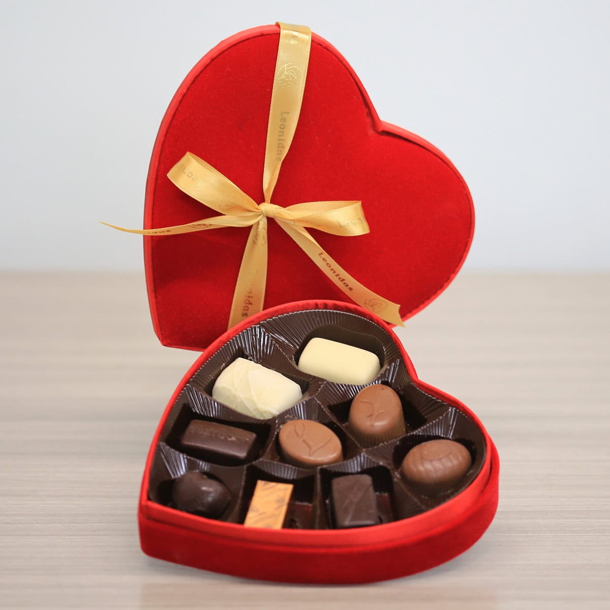 red heart velvet chocolate box